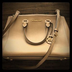Michael Kors crossbody